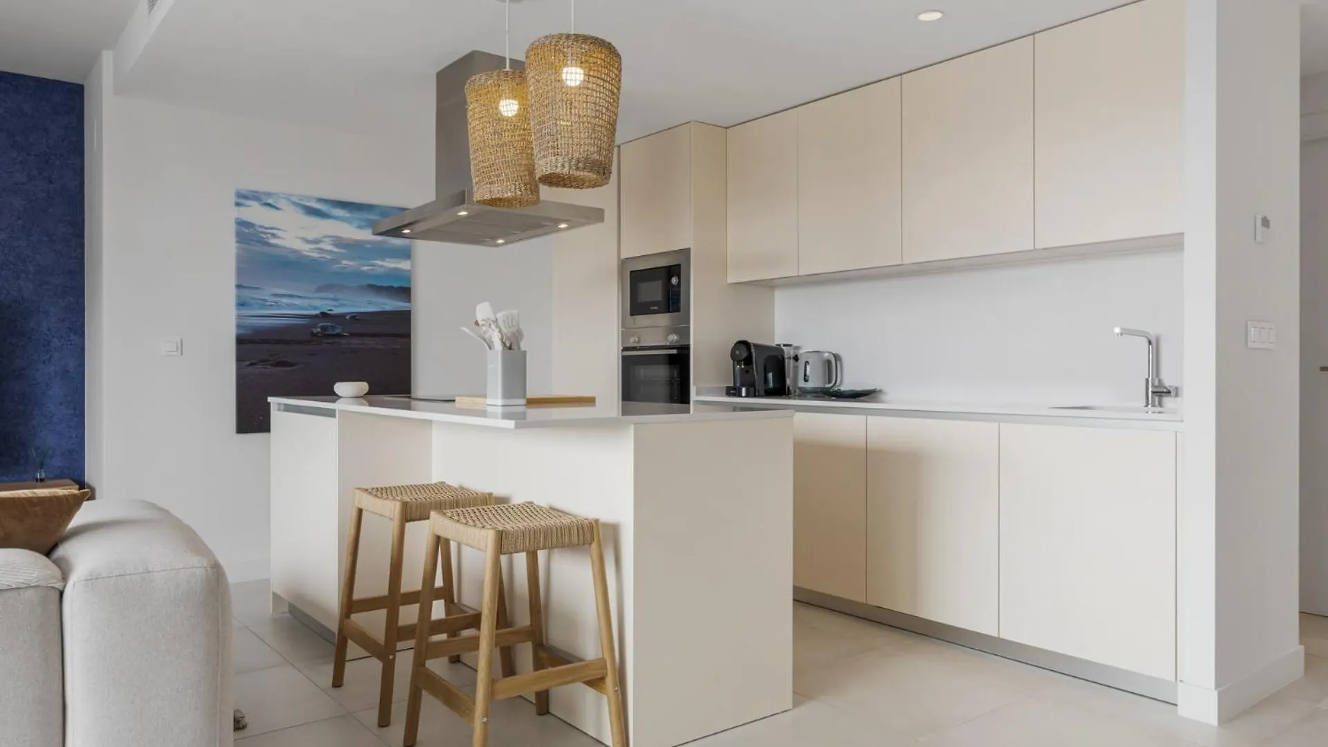 Vivi Homes - Eros Luxury, Pool, Sauna, Gym & Terrace Estepona