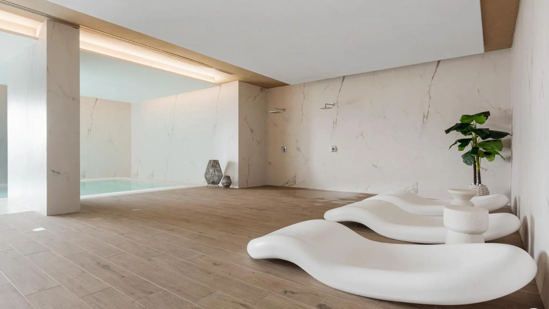 Vivi Homes - Eros Luxury, Pool, Sauna, Gym & Terrace Estepona
