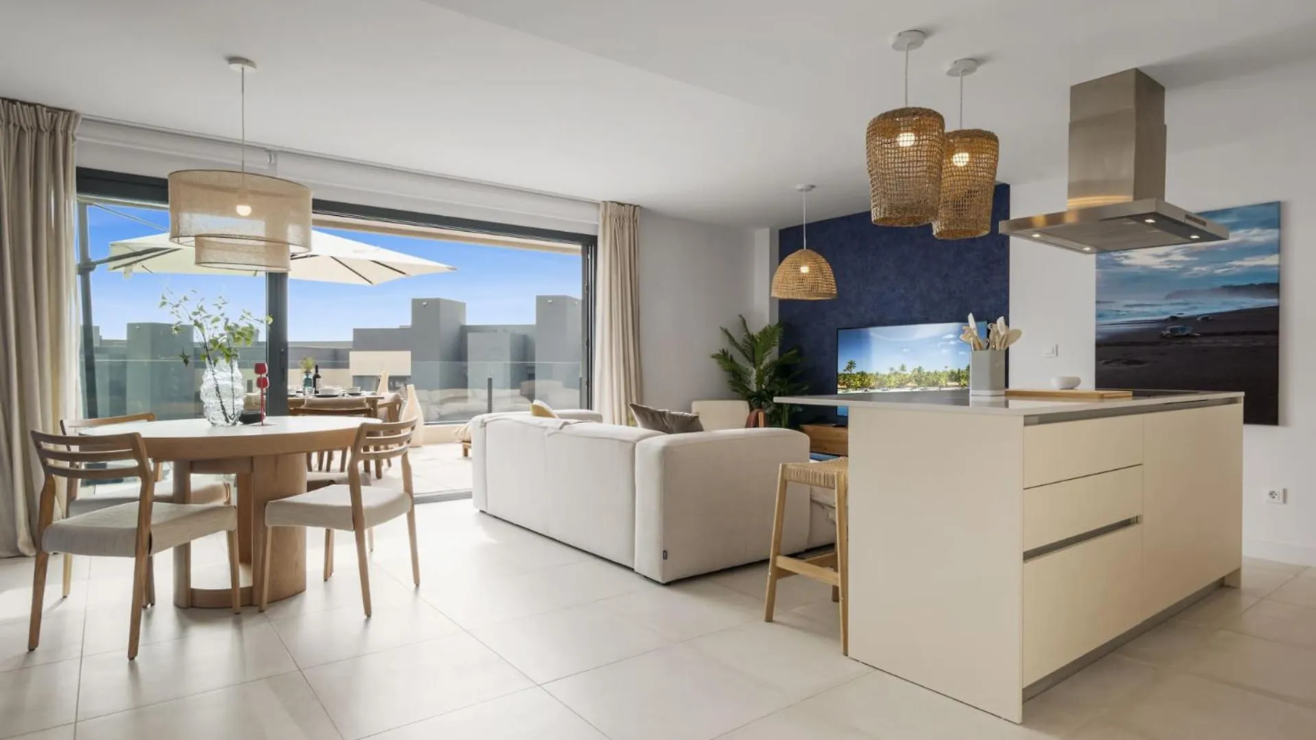 Vivi Homes - Eros Luxury, Pool, Sauna, Gym & Terrace Estepona Spain